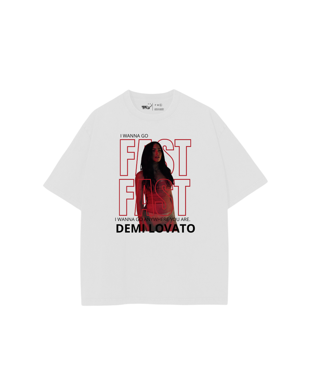 Oversized Demi Lovato