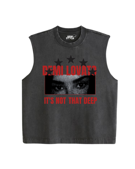 Boxy Regata Demi Lovato