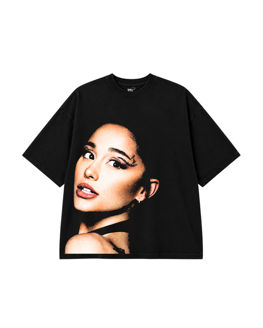 Oversized, Ariana Grande
