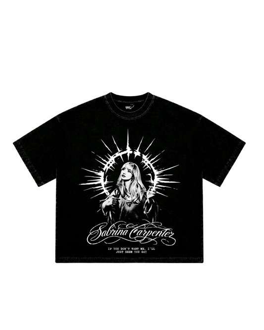 Camiseta Boxy, Sabrina Carpenter, Santa Popstar.