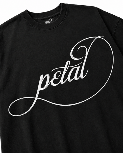 Oversized, Ariana Grande, Petal