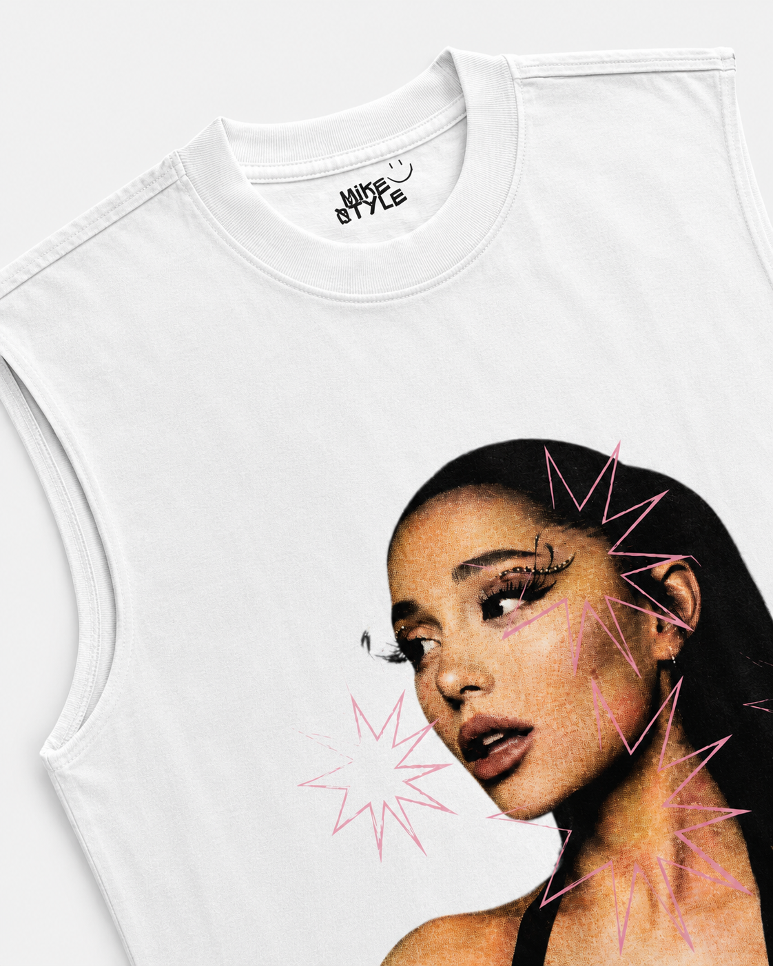 Boxy-regata, Ariana Grande