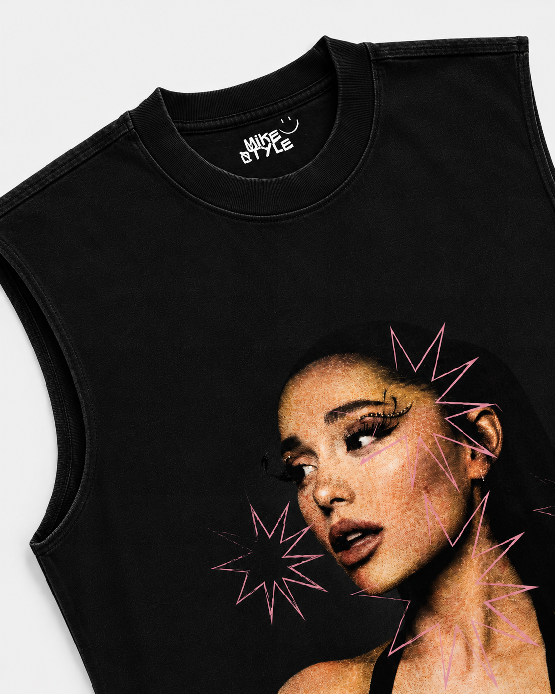 Boxy-regata, Ariana Grande