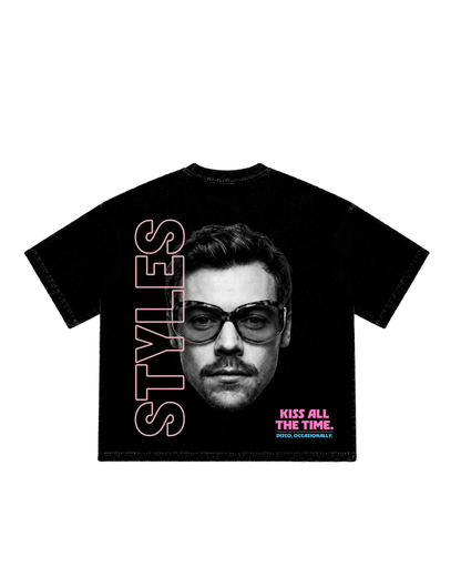 Camiseta Boxy, Harry Styles, Kiss All The Time.